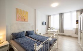 City Apartment Kueche,Bad, Parken Im Zentrum Ravensburgs A04